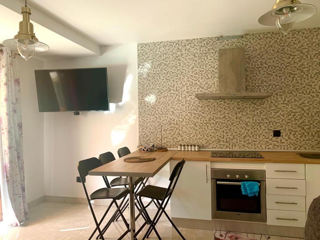 Duplex-Bungalow In Playa De Las Americas,3 Minutes Near The Best Beaches In Tenerife Εξωτερικό φωτογραφία