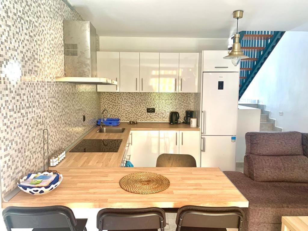 Duplex-Bungalow In Playa De Las Americas,3 Minutes Near The Best Beaches In Tenerife Εξωτερικό φωτογραφία